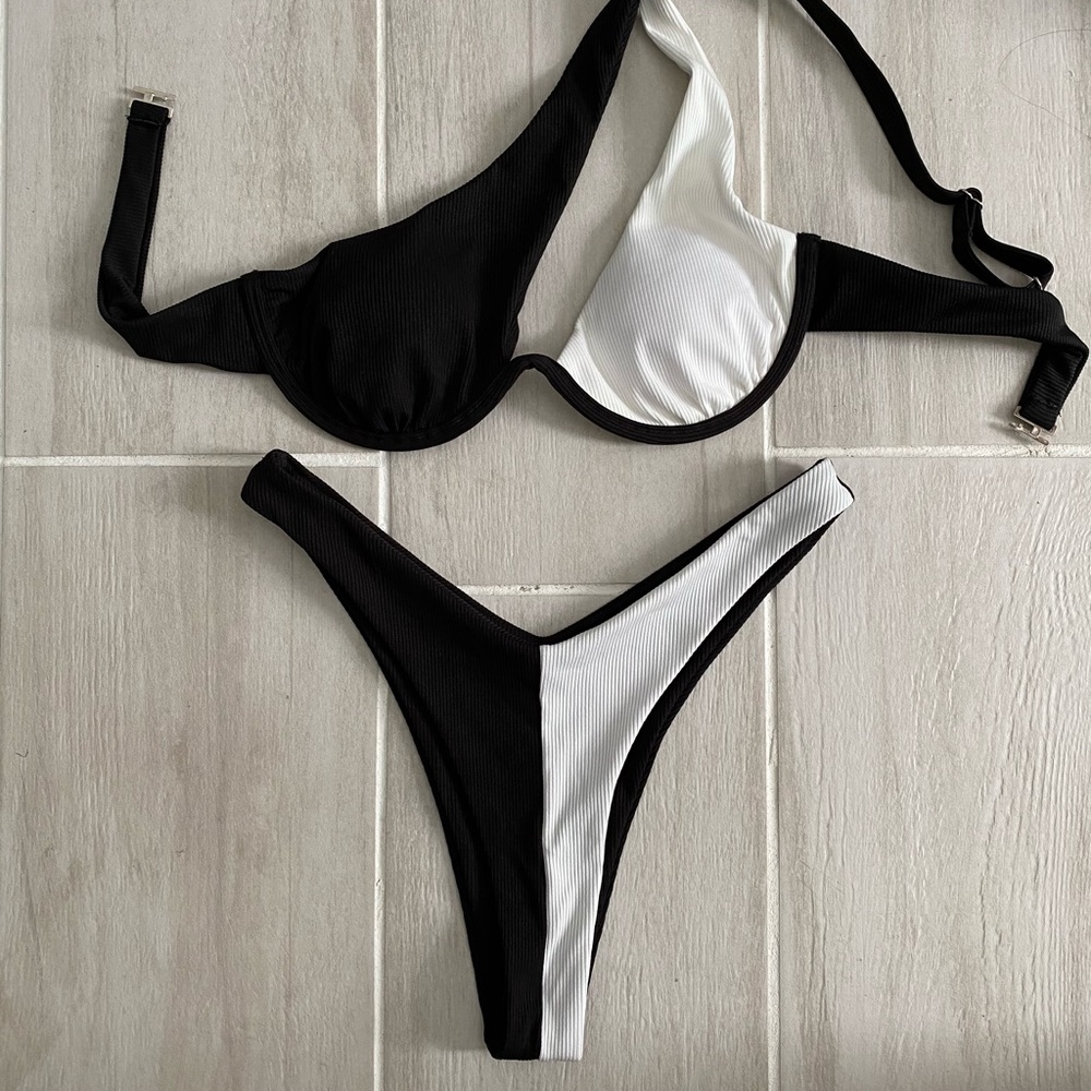 SALE 3 Full bathing suits sets of your choosing.